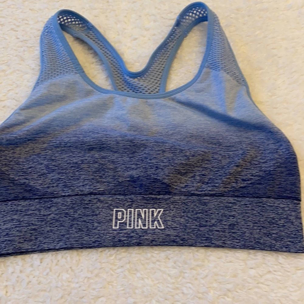 Pink Victoria’s Secret seamless lightly lined bra size medium - Picture 2 of 7